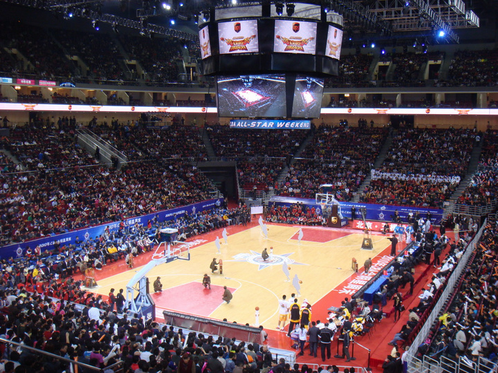 和球棒接触 和球棒接触