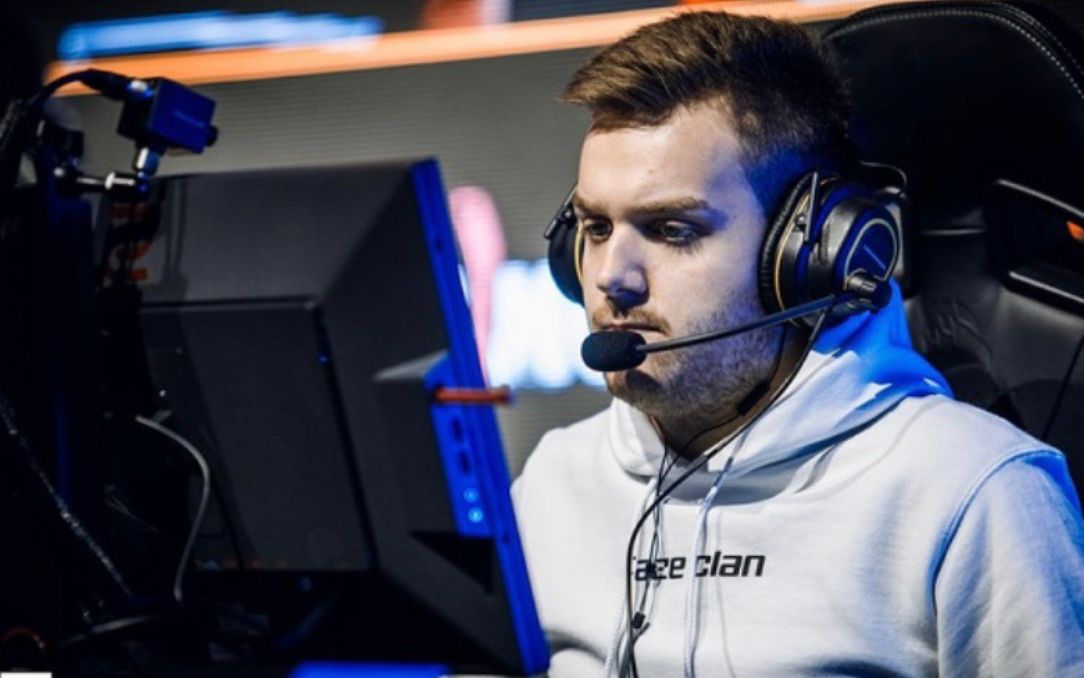 手与赞助商 手与赞助商